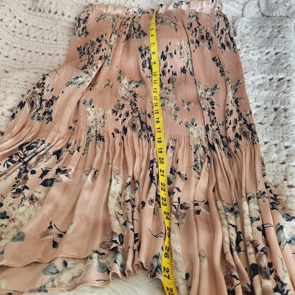 Melrose and Market Womens Medium Midi Skirt Pleated Pink floral Micro pleated‎